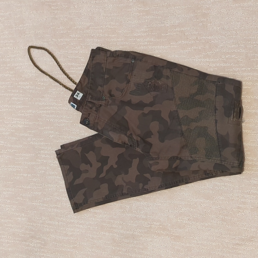 Camouflage Pants